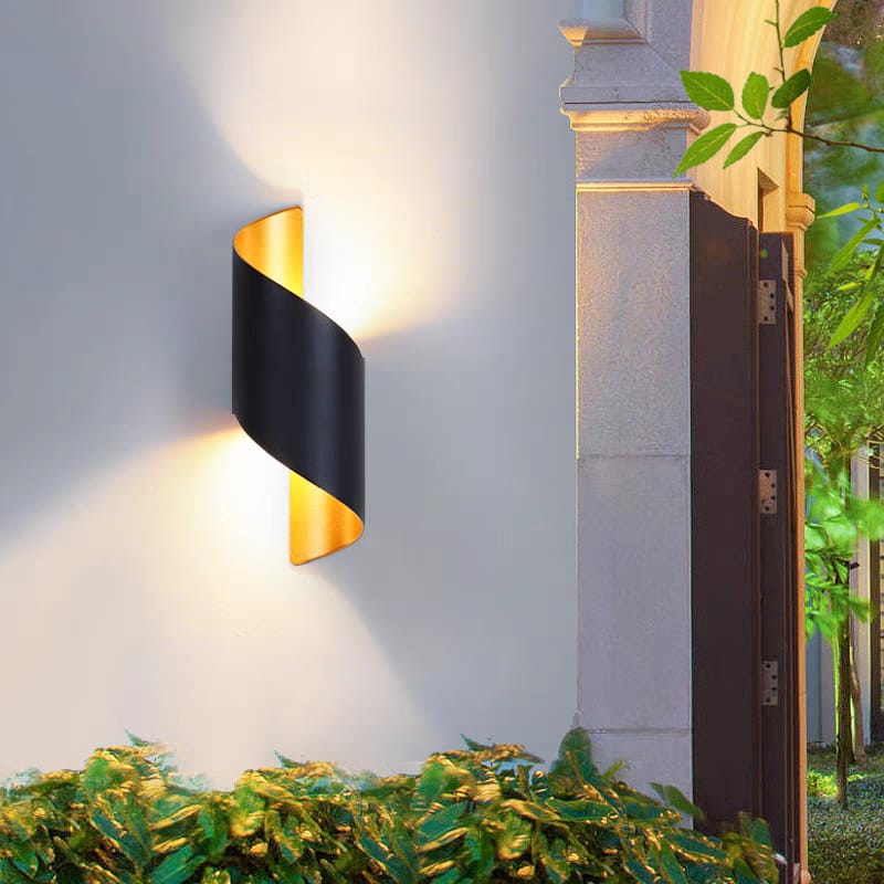 Black and Gold Swivel Wall Light (W/1801-BK+G-Y)