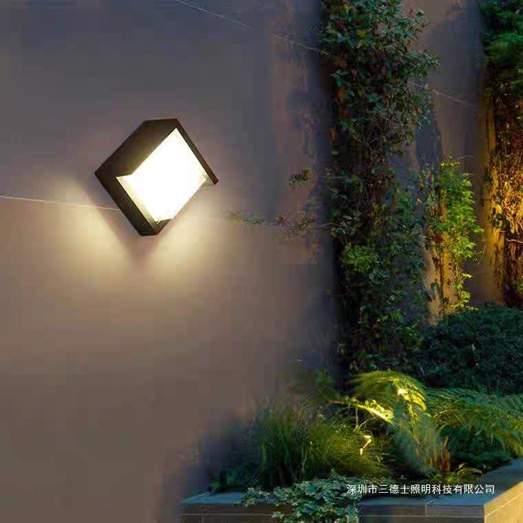 Sensor Wall Light (YS/1877-BK)