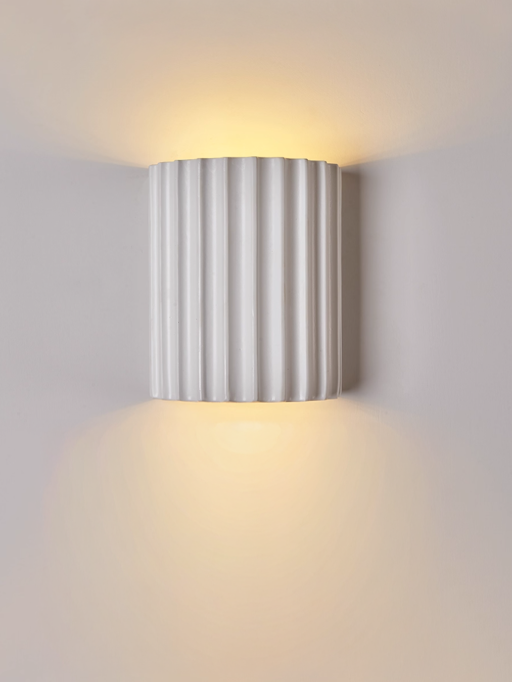 Fluted Gypsum Wall Light (1057)