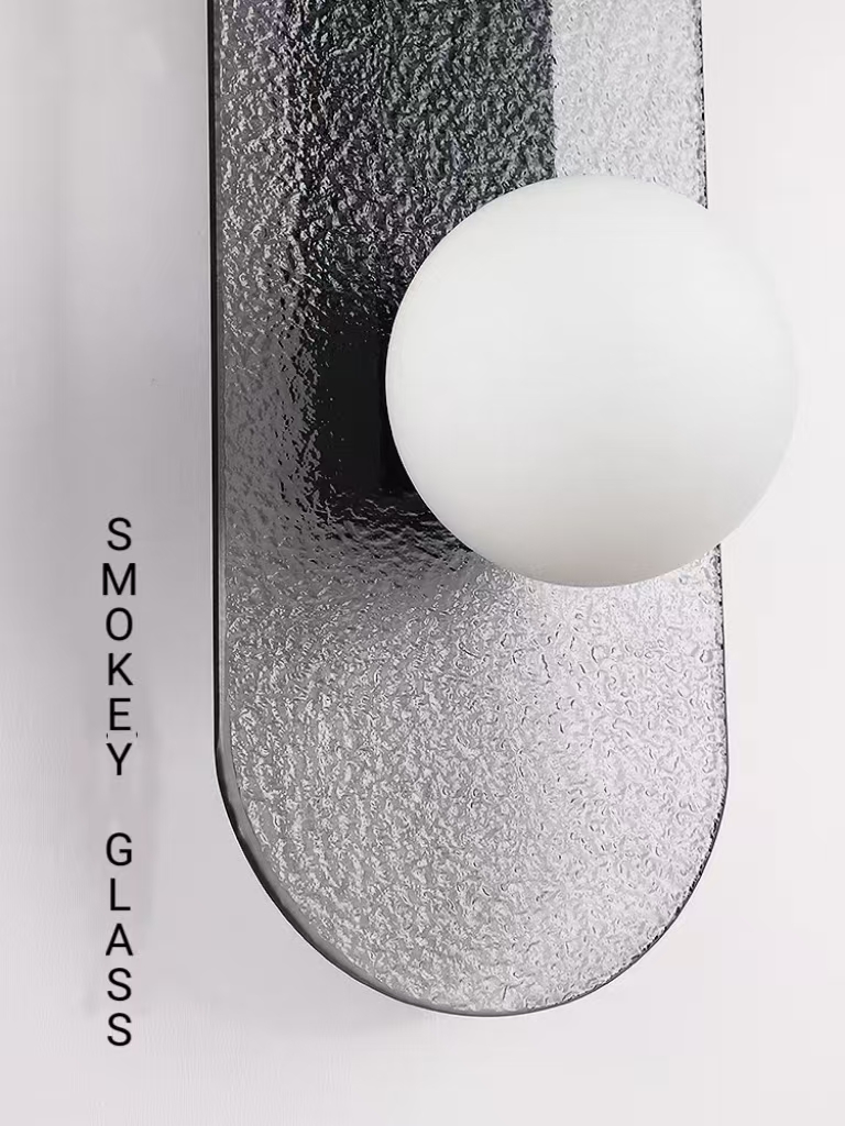 CONTEMPORARY WALL LIGHT