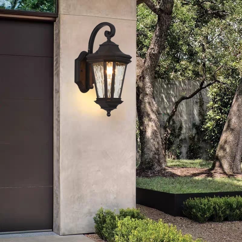 Outdoor Wall Light