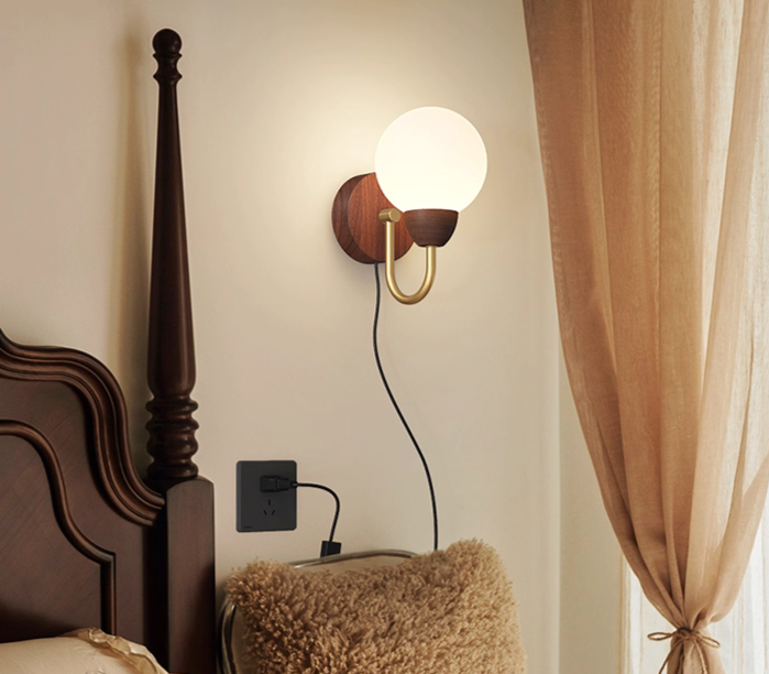 Retro Wall Light (1025-WOOD)