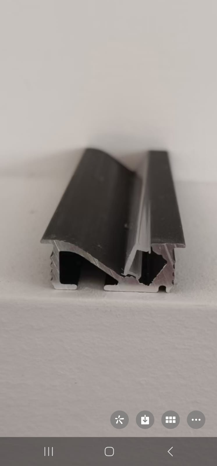 Aluminum Profile (YF-713)