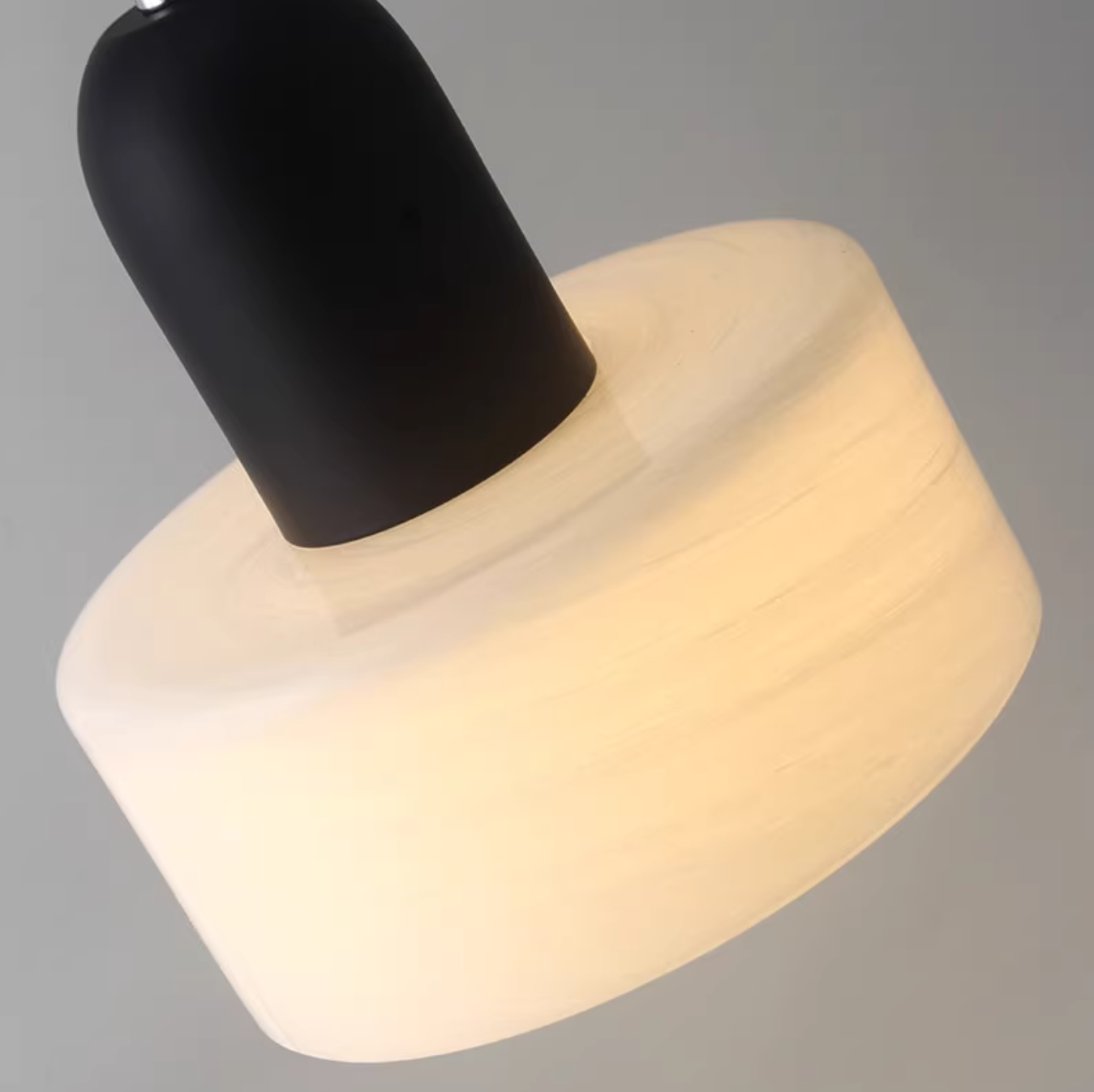 Italian Style Minimalist Pendant Lamp (XD39)
