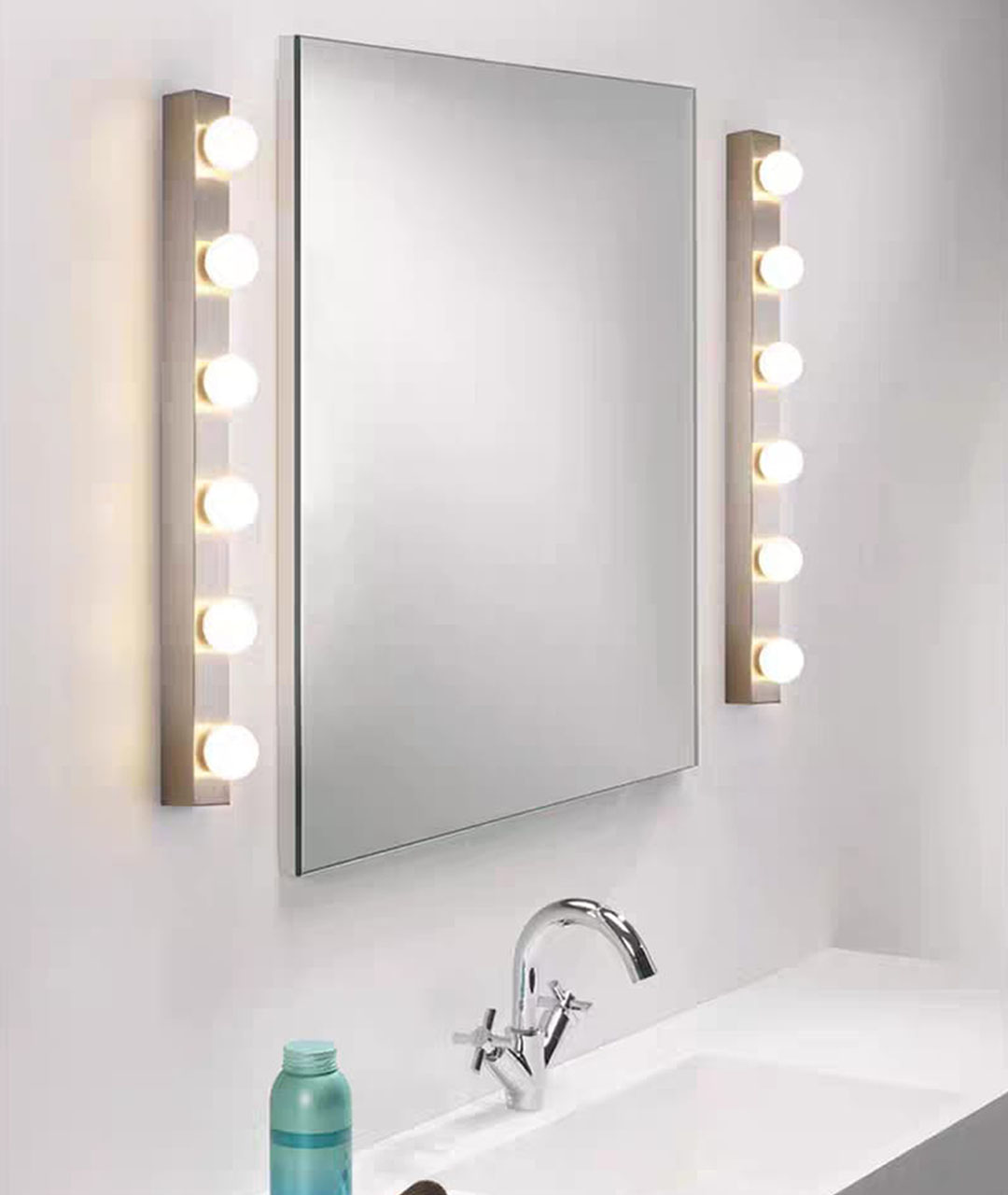 Mirror Light (B00571W-03/05)