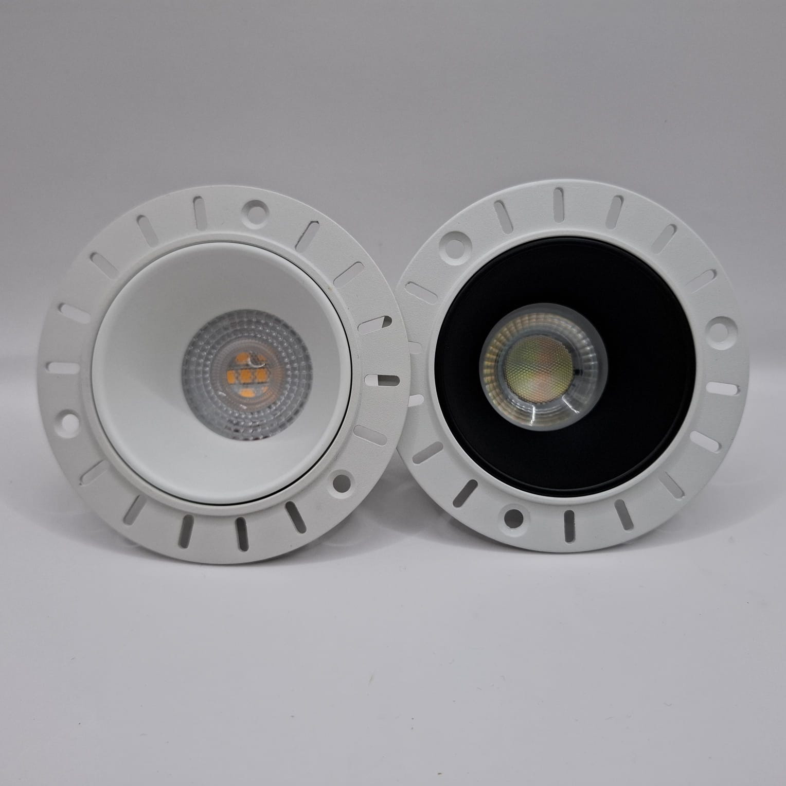 GU10 Casing (DX/Conceal)
